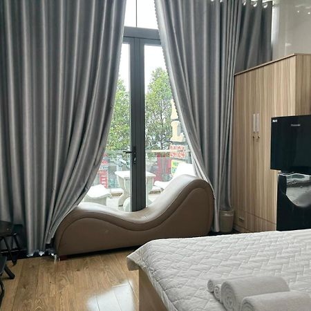 Hotel Hong Cam Trung An Εξωτερικό φωτογραφία